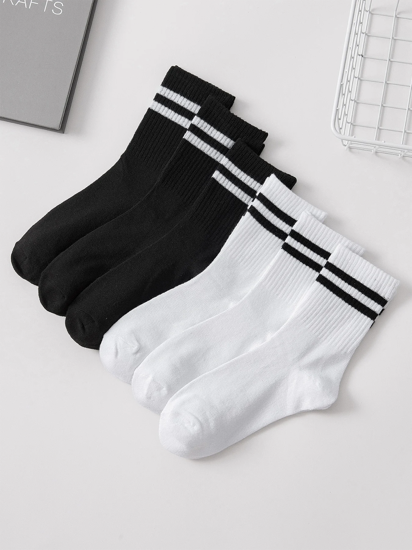 6 paires populaires Chaussettes à barres parallèles Hommes Affaires Sports