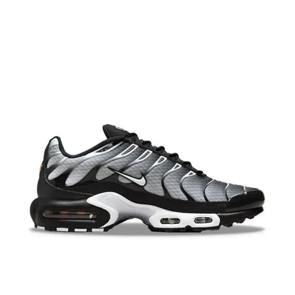 Nike Air Max Plus Noir Argent Blanc DM0032-003 Chaussures de course décontractées basses pour Homme